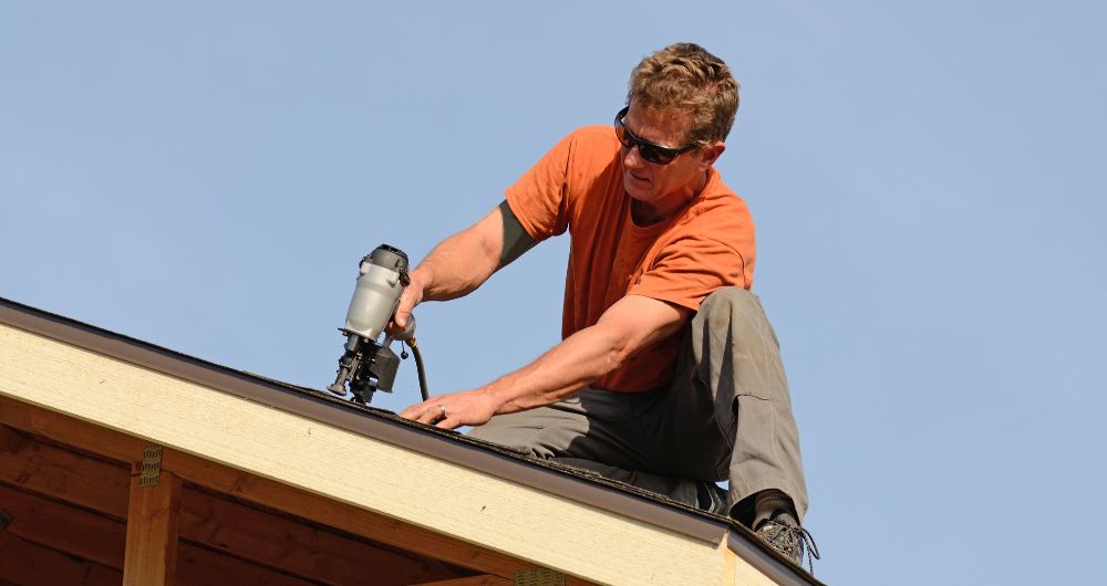 DIY vs. Professional Maintenance by Roofers
