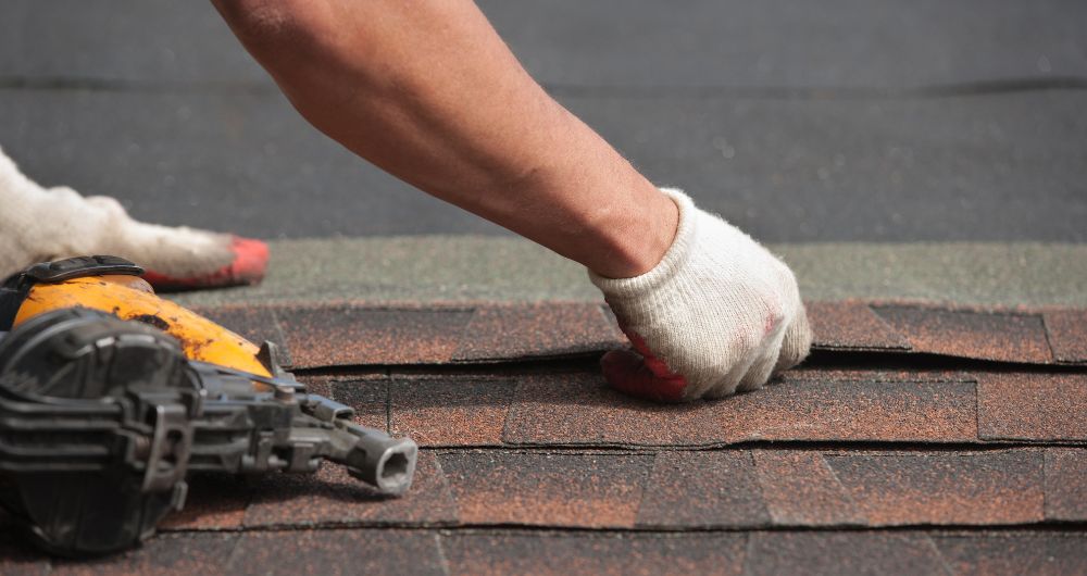 Top 8 Reasons Expert Roofers Recommend Regular Roof Maintenance